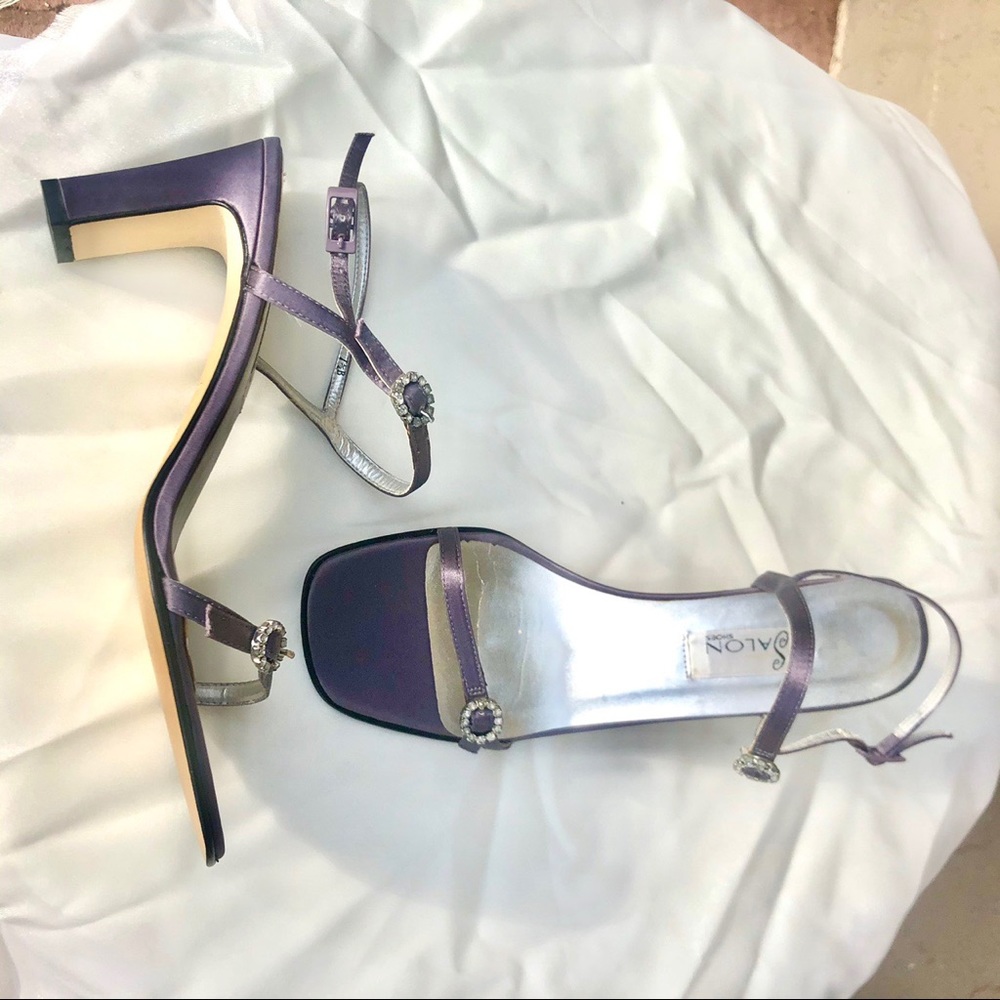 Squared purple heel by Salon Shoes in “Venice”